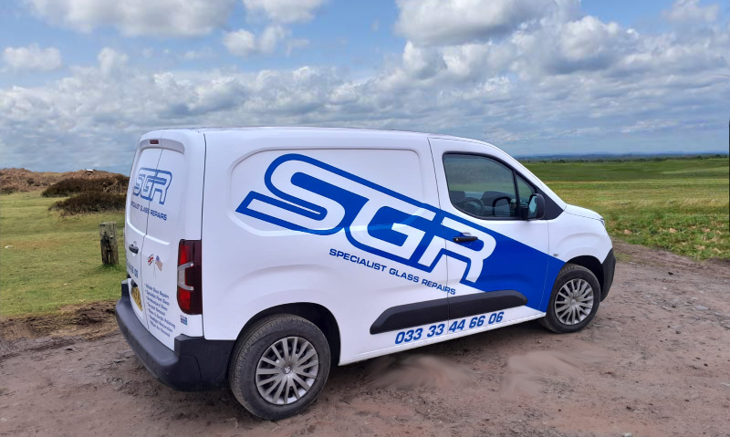 Windscreen repair in Ipswich and surrounding areas by the professional - SGR